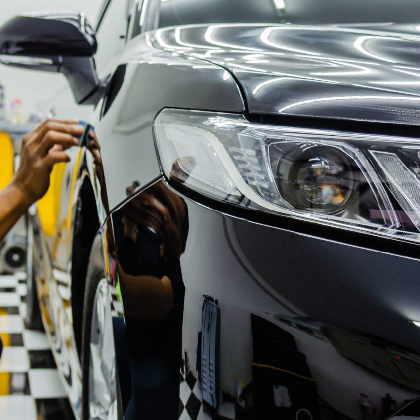 The process of ceramic glass coating of a car